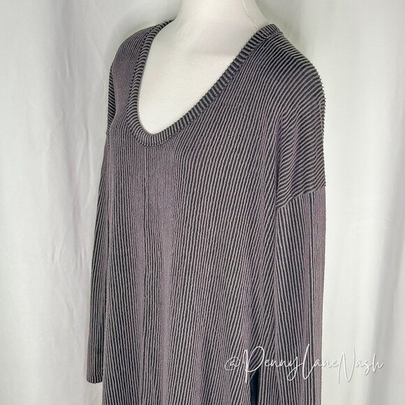 Lush Ribbed Knit Tunic Sweater Dress Size M Gray - Picture 4 of 10